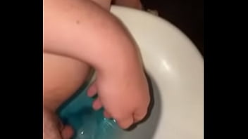 Preview 2 of Movie Sex Mom N Son Asiporn - Pissy slut drinks own pee