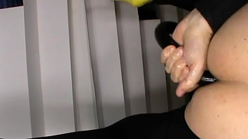 Preview 2 of Mother Traind - Dildo anale da 100 Cm 2.8