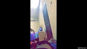 Preview 3 of Pecah Perawan Jepang - Hot Chubby Girl Big Boobs Masturbation
