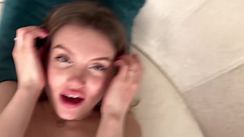 Preview 2 of Fake Gall - Home video. Good thing her boyfriend didn&#039_t see it)