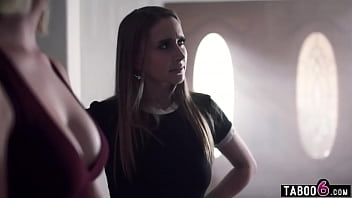 Preview 1 of Sex Super Xnxx Com - step Dad fucks daughters teen friend Anny Aurora in the middle of the night