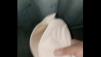Preview 3 of Hinde Sexymove - enjoying a thifed bra