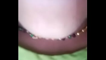 Preview 4 of Pangbi Xxx - Indian sexy wife roshni enjoy with friend on video call