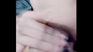 Preview 2 of Big Treatment - ThaiTwentyBabe Hot babe plays with her pussy and TOYS IT !!