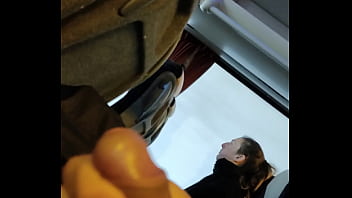 Preview 3 of Xem Pkim Xes Nhat Ban - Mostrando polla en el bus IG: yoloyolo elpollon