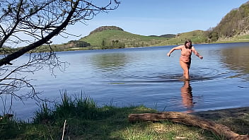 Preview 4 of Xxx Aisurya Rai Bachan - First Skinny Dip of the Year
