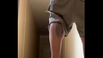 Preview 2 of Xnxx Sude - MACETANDO O PUTO NA ESCADA DO PR&Eacute_DIO EM P&Uacute_BLICO (COMPLETO NO RED)
