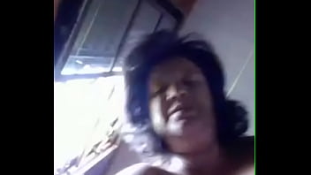 Preview 1 of Cruel Bdsm Punishment - Coroa peituda masturbando com escova