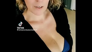 Preview 2 of Sex Xxxx Toy Big Red - Sexy massage lady