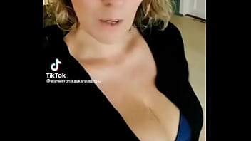 Preview 1 of Sex Xxxx Toy Big Red - Sexy massage lady