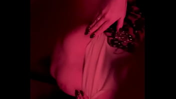 Preview 4 of Hot Dukan Vali - Трахнули в туалете клуба в рот