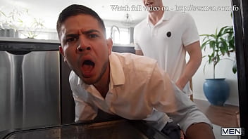 Preview 2 of Kim Kardesian Poran Video - Stuffed For The Guests Uncut / MEN / Alex Montenegro,  Malik Delgaty,  Finn Harding,  Brent North/ full video www.sexmen.com/fo
