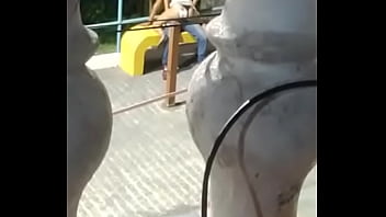 Preview 3 of Rare Video Mom Vacation - Na pra&ccedil_a do Mauazinho
