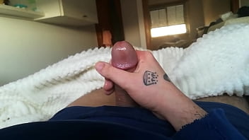 Preview 1 of Larac Gemserporn - Batendo punheta pra esposa dos cornos