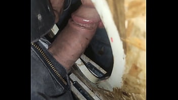 Preview 4 of Japamaria Ozaw - Mamada en cabinas Glory hole