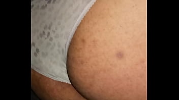 Preview 2 of Negra Bonita - Sexy thick ass