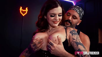 Preview 2 of Frot Orgy - Goth Keisha Grey Makes All Men Fall For Seductress Body