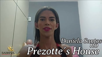 Preview 1 of Myriam Burton Bbw - Venham ver meus lindos a gostosa Daniela Santos,  Solosts1 em um solo para voc&ecirc_ no Prezotte&acute_s House