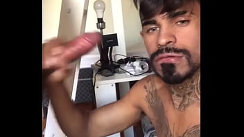 Preview 4 of Desi Bhabi Ass - AMIGO DA FACULDADE ME COLOCOU PRA MAMAR