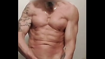 Preview 4 of Abg Di Perkosa Rame - branlette sous la douche de la salle de sport