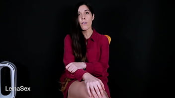 Preview 1 of Premiu - Tu jefa quiere sexo