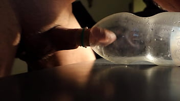 Preview 3 of Chield Sex Hd - Branle dans une bouteille