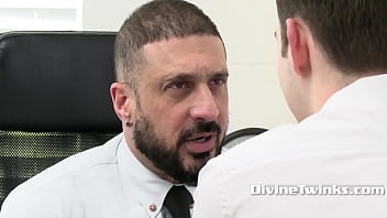 Preview 1 of Yaoi School - When Bishop Meets Elder Dakota Lovell