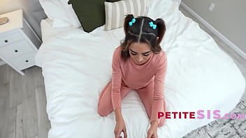 Preview 2 of B F Vidov - Cute Tiny Stepsis Spread Her Legs