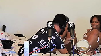 Preview 1 of Xxx Hand In Susu - Rhae Woods Sex tiene sexo con Elo podcast en Las Vegas