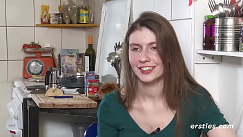 Preview 4 of Kitchen Cheating And Blackmail - Leidenschaftliche Deutsche spielt mit ihrer Muschi
