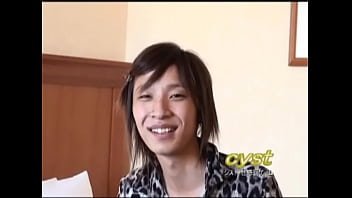 Preview 1 of Xxx Videos Fire Xxx - Rikuya (5&rsquo_ 5&rdquo_ - 103 lbs. - 21 years old),  a straight guy,  given a cockhead massage! He came in a few minutes. More tickling! When I poke his side,  he reacts hyper-sensitively. : See More&rarr_https://bit.ly/EagleGay