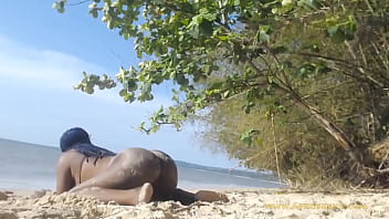 Preview 2 of Young Fucks Old Videos - Butt naked twerk  in public