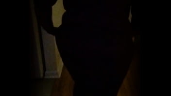 Preview 1 of As Panteras Medica Urologista - I Gotta Pee