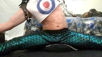 Preview 3 of Arbi Mujra - Leggings yoga from hot man