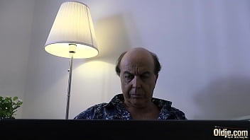 Preview 1 of Www Xxx Vidoe Sunny 2018 - College babe fucks old grandpa on spring break and tastes his cum for the first time