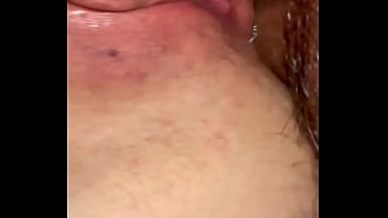Preview 3 of Adik Hisap Memek Kakak - Me mojo bien rico mientras me dan por el culo