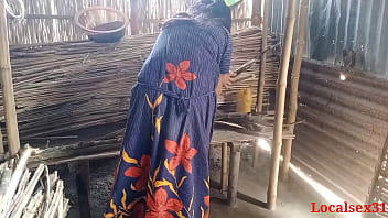 Preview 1 of 6grals Xxx - Bengali village Sex in outdoor ( Official video By Localsex31)