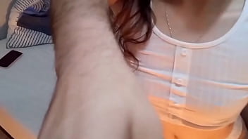 Preview 1 of Hadan Fak - Manoseo el peque&ntilde_o cuerpo de mi hijastra,  toco sus peque&ntilde_a tetas y su estrecho co&ntilde_o para terminar teniendo sexo