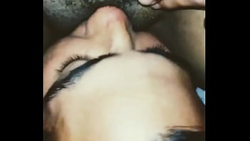 Preview 4 of Orgasme Electrical - Milf Latina wife