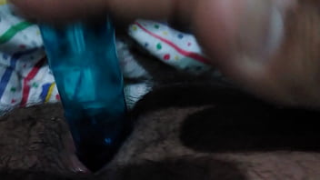 Preview 4 of Mazeekin 30 - Dildo de burbujas
