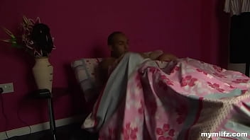 Preview 1 of Xxx I Xxx Sax More - handled by the meat stick