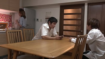 Preview 1 of Japanes Mature Mother - 友達の母親～最終章～　美川由加里