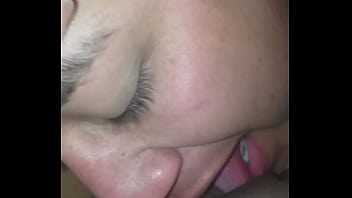 Preview 1 of Mom And Dughter Ass - A ella le gusta como le hago el sexo oral,  luego de una jornada de trabajo,  ella se desahoga y le gusta q se la chupe,  mi morenita le encanta como le pas&oacute_ la lengua