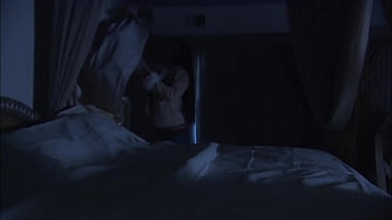 Preview 1 of Moeder En Zoon - Horny stepson fuck his stepmom late at night - Felicia Fox