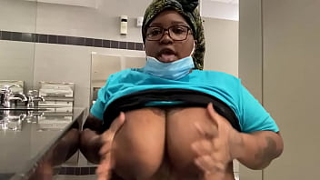 Preview 2 of Sxxxxv Hq - I&rsquo_m Real New Yorker I&rsquo_m at my job with my Titties out being low lol