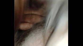 Preview 1 of Bokep Perkosa Mama Waktu Tidur - I make the big black cock wet for her