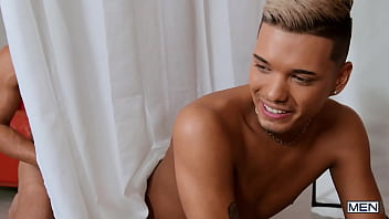 Preview 4 of Karnadaka Couple Video - What&#039_s In Me? / MEN / Armando De Armas,  Leo Vice  / stream full at  http://sexmen.com/wha