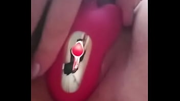 Preview 1 of No Need Fuk - Me masturbo con mi juguete