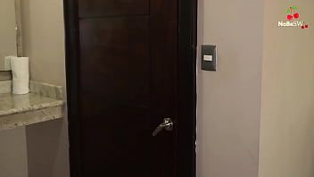 Preview 1 of Mom And Daughter Butt Sister - casting a chica morena mexicana amateur
