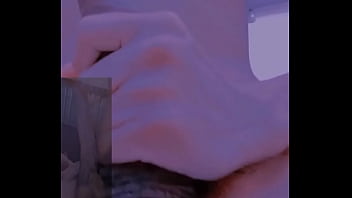 Preview 1 of Mom And Young Boy Huge Cock - Deliciosa manoseada de mi Penesote